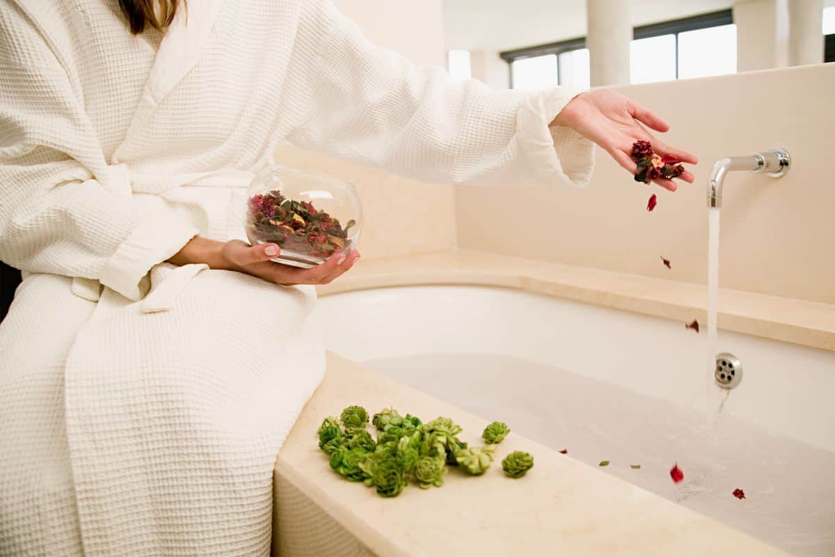 نکات مراقبتی برای استفاده از وان حمام